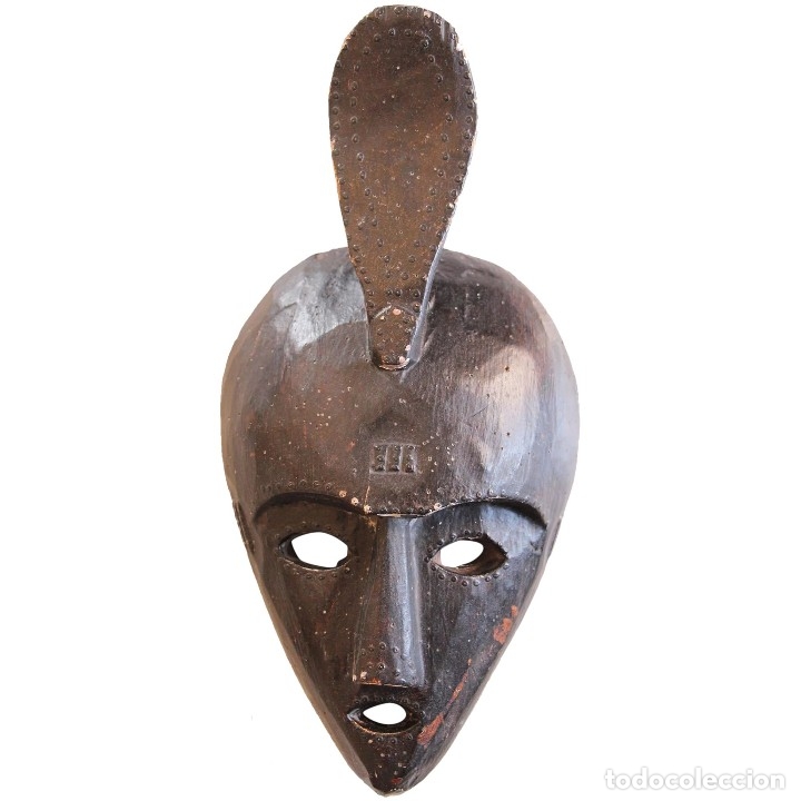 Máscara africana femenina